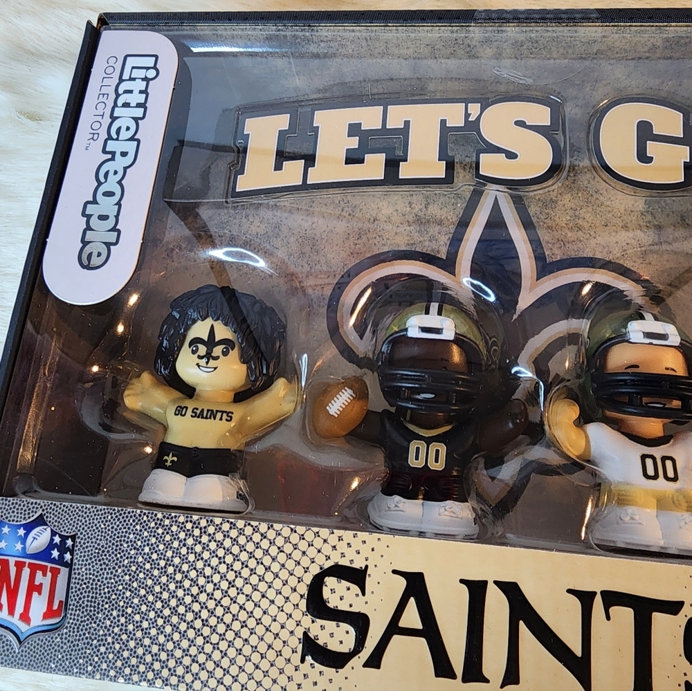 Fisher-Price Little People Collector x NFL New Orleans Saints Set. - Picture 5 of 6